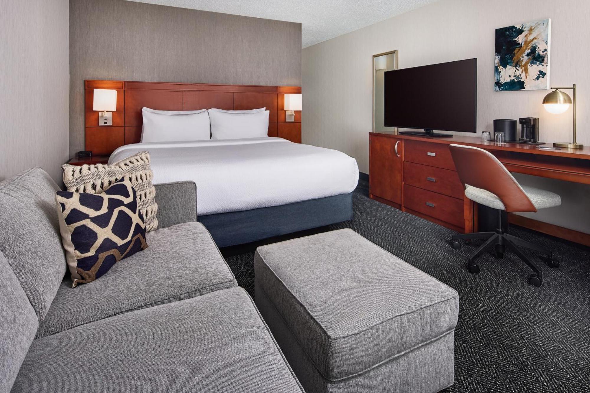 Courtyard By Marriott Collins Hotel Fort Collins