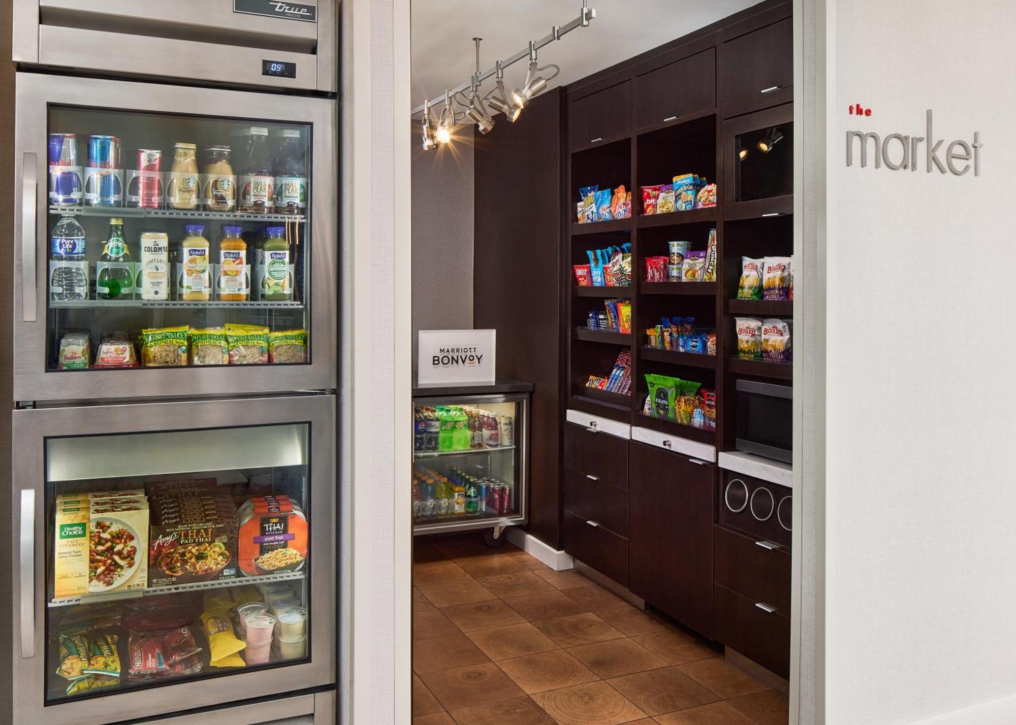 Hotel Courtyard By Marriott Collins 3*