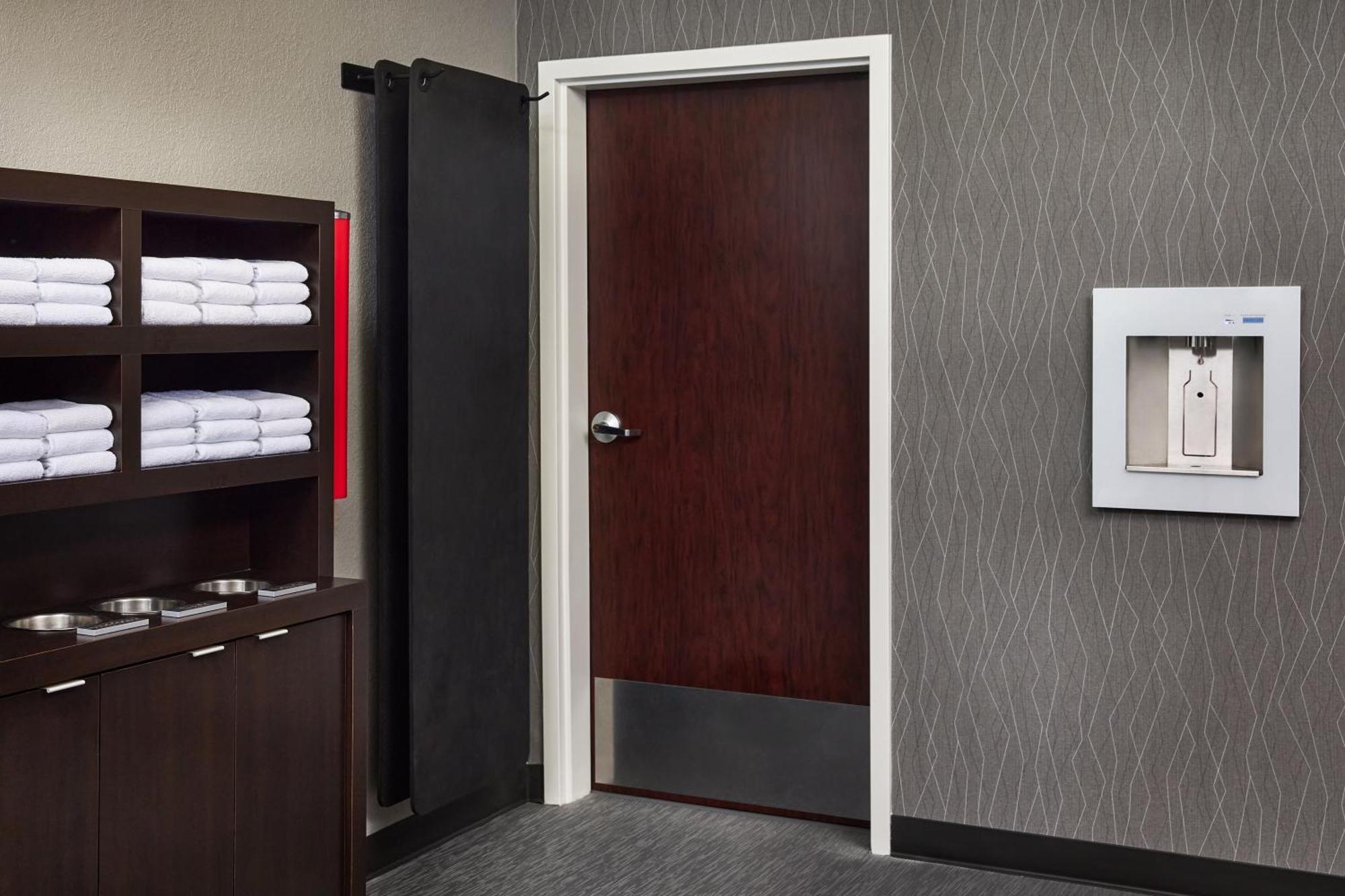 Courtyard By Marriott Collins Fort Collins
